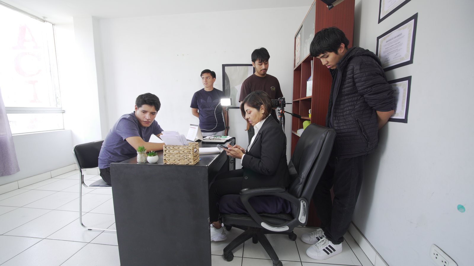 Dirigiendo la escena de terapia